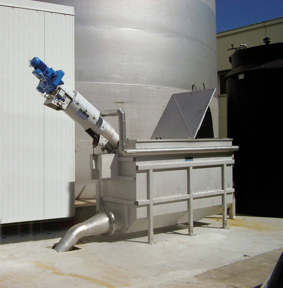 HUBER Feinstrechen ROTAMAT® Ro1 im Behälter HUBER Feinstrechen ROTAMAT® Ro1 im Behälter