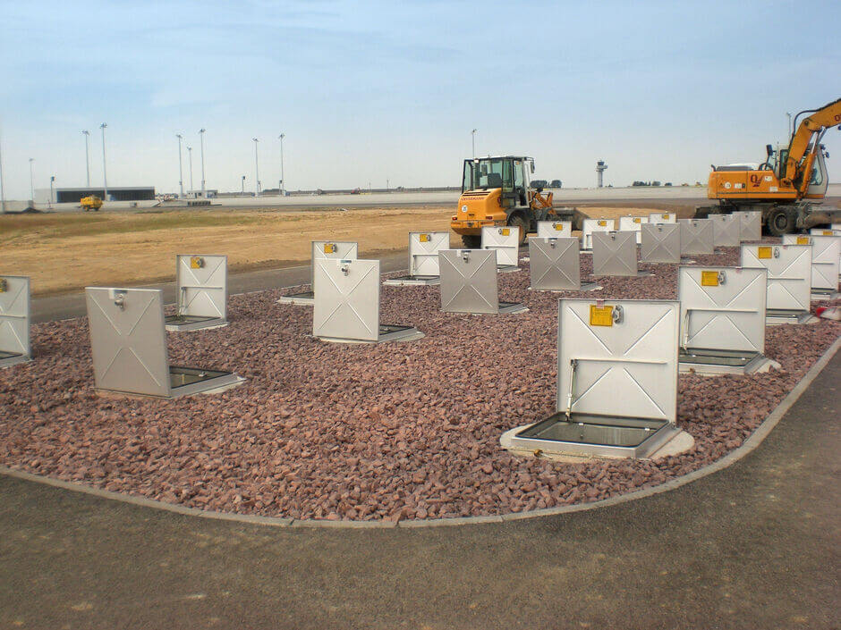 HUBER manhole covers SD1 on an airport site HUBER manhole covers SD1 on an airport site