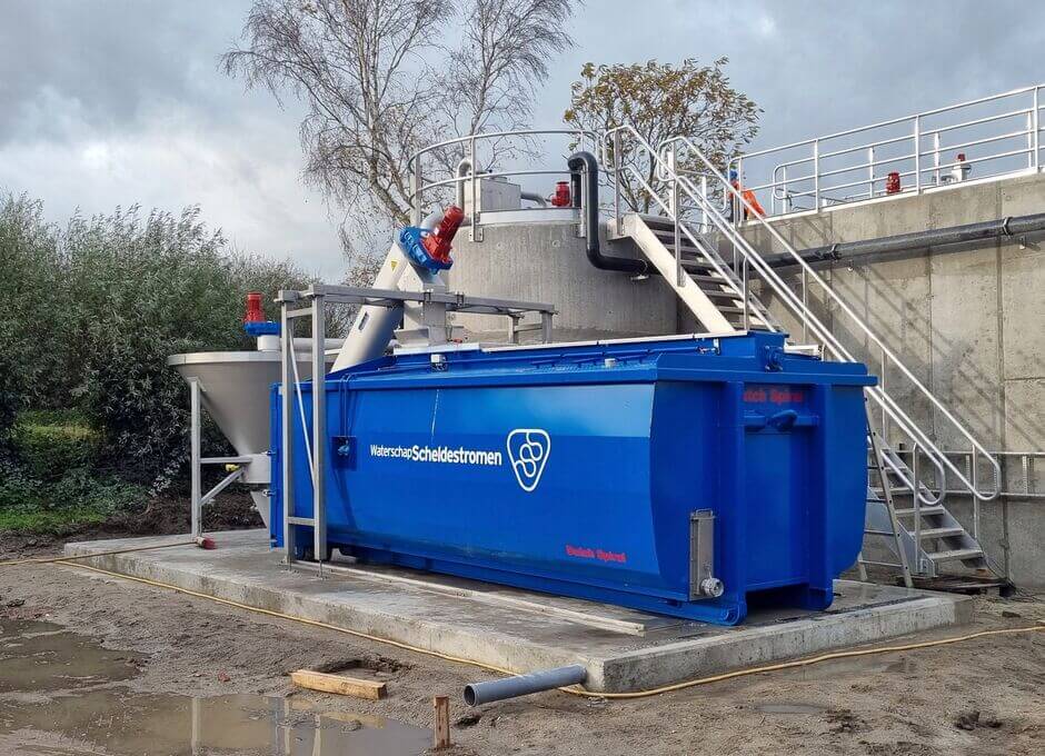 Safe from any flood wave - above ground installation of HUBER Vortex Grit Chamber VORMAX Safe from any flood wave - above ground installation of HUBER Vortex Grit Chamber VORMAX