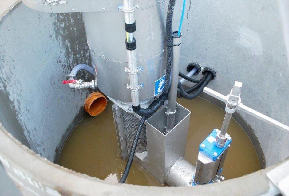 The plant is controlled by means of an installed level detection system The plant is controlled by means of an installed level detection system