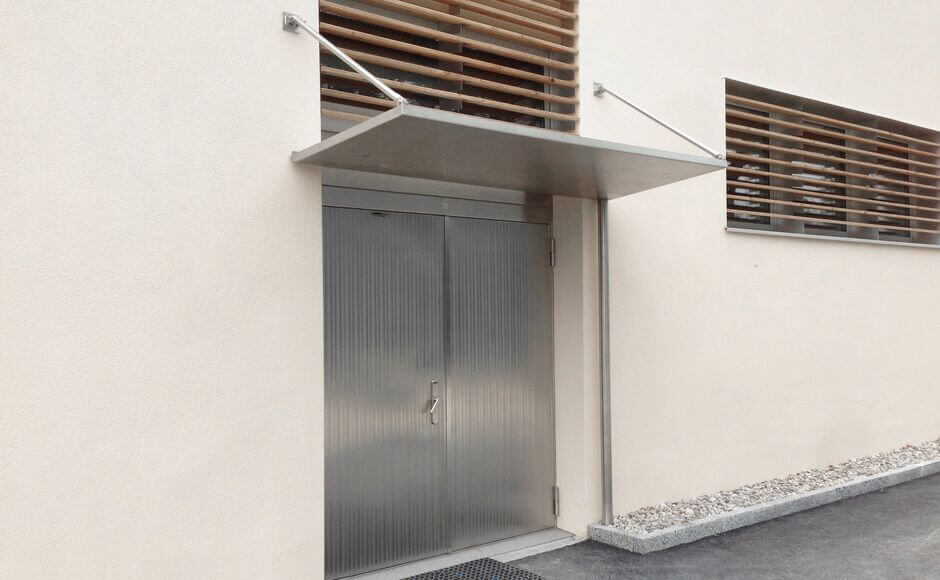 Porta de segurança dupla HUBER com folha ativa e inativa Porta de segurança dupla HUBER com folha ativa e inativa