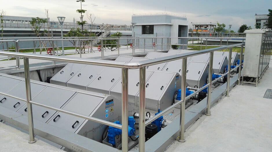 The HUBER Disc Filter RoDisc® removes even the smallest solids from the secondary clarifier effluent.