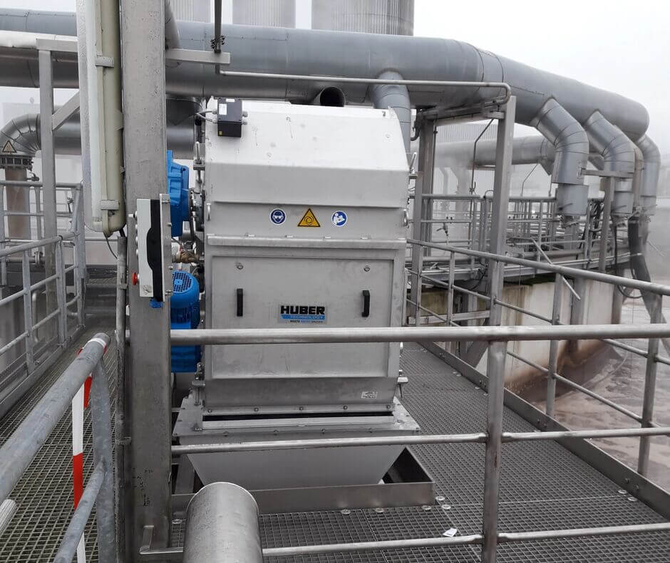 HUBER Perforated Belt Screen EscaMax® for wastewater screening in a paper mill.