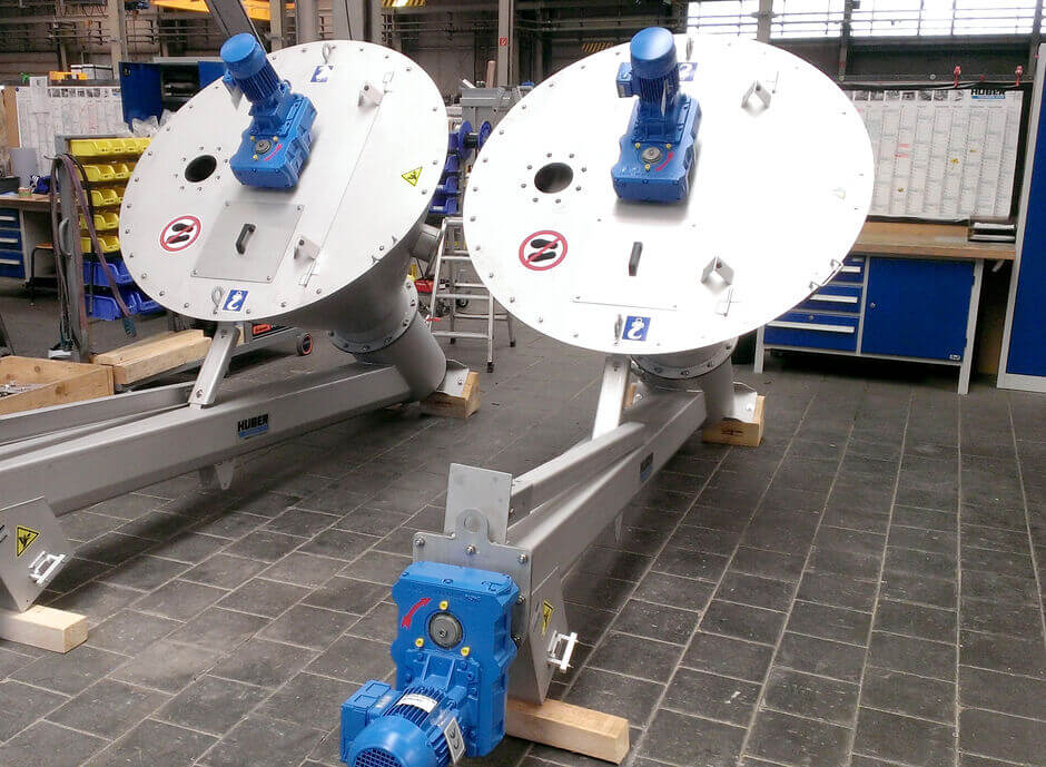 HUBER Grit Washer RoSF G4E in the HUBER Production