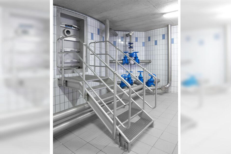 HUBER rectangular pressure-tight door TT7 as inspection opening to the water chamber HUBER rectangular pressure-tight door TT7 as inspection opening to the water chamber