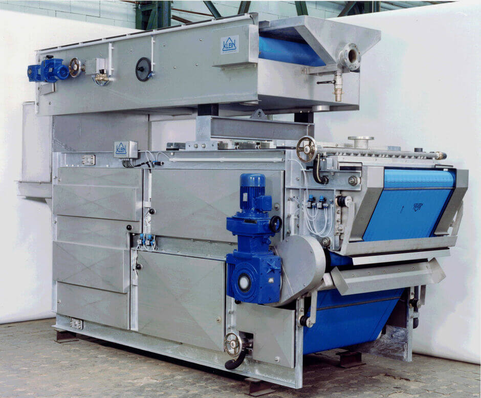 B-PRESS Combi mit aufgesetztem Bandeindicker DrainBelt B-PRESS Combi mit aufgesetztem Bandeindicker DrainBelt