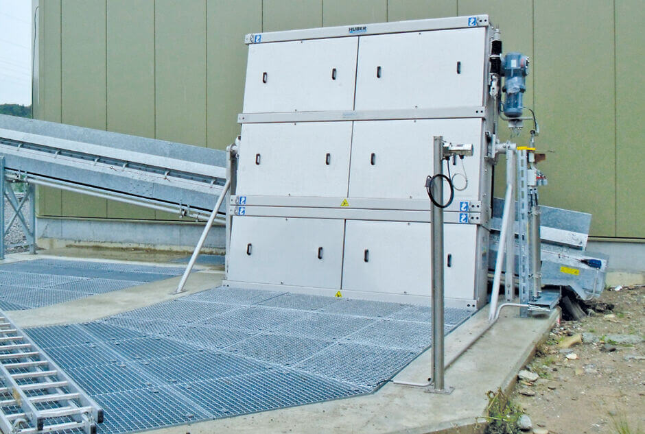 Raker Inlet Screen HUBER Multi-Rake Bar Screen RakeMax® | HUBER Technology