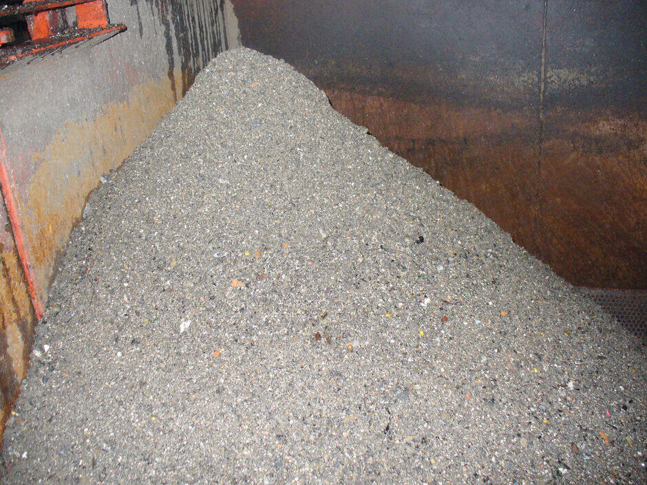 O produto descarregado da Lavagem de Areia HUBER
Planta RoSF G4E Bio: material mineral lavado