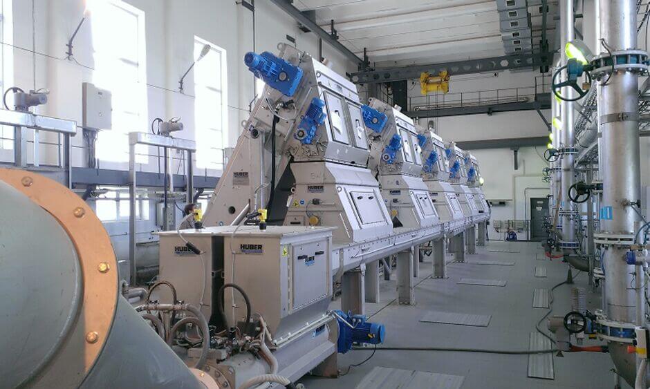 Voll redundant ausgeführte Rechengutbehandlung mit vorgelagerter Stellweiche im Förderweg Voll redundant ausgeführte Rechengutbehandlung mit vorgelagerter Stellweiche im Förderweg