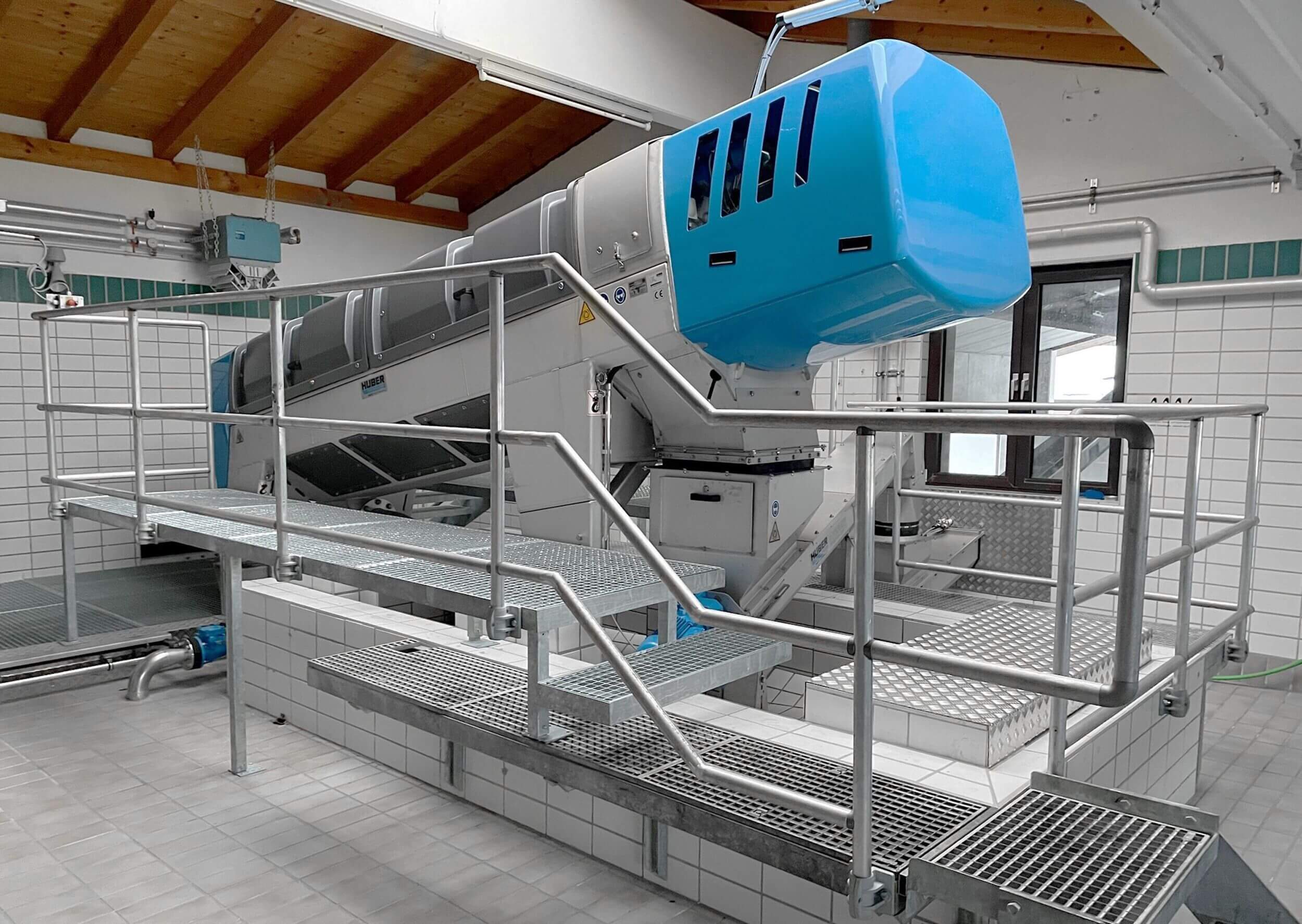 HUBER machines for sludge dewatering HUBER machines for sludge dewatering