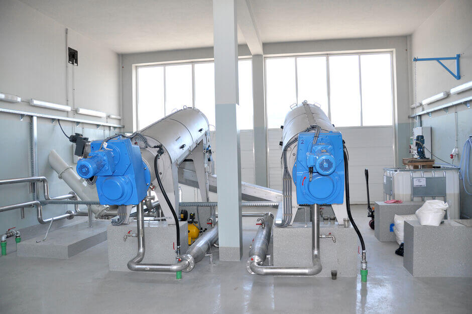 Q-PRESS® 440 zur Primärschlammentwässerung Q-PRESS® 440 zur Primärschlammentwässerung