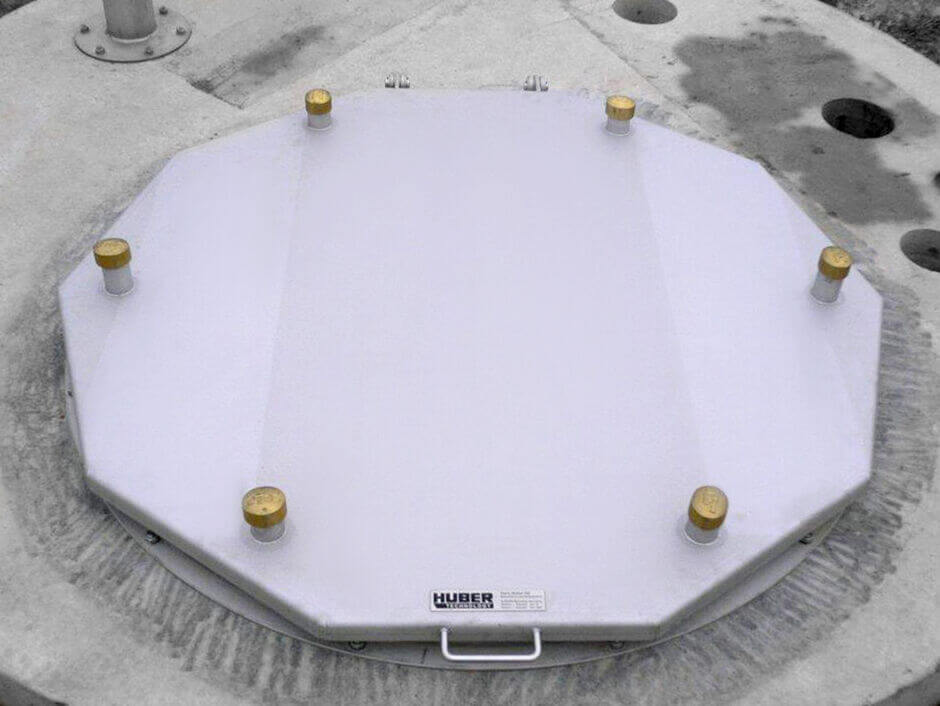 In case of flooding: Watertight manhole cover SD6 HUBER manhole cover SD6, multiple screwed