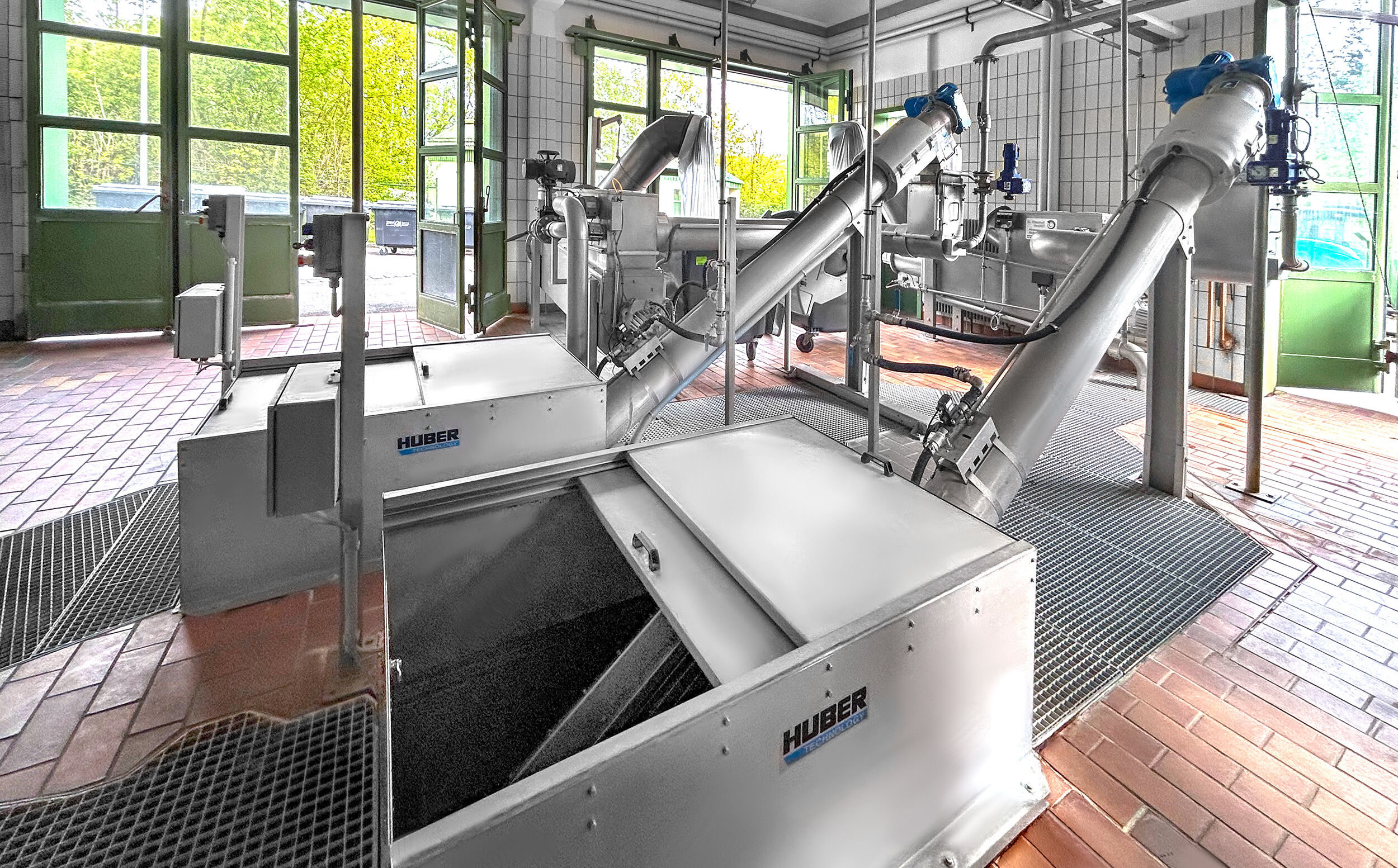 HUBER machines have been in reliable operation for almost 20 years HUBER machines have been in reliable operation for almost 20 years