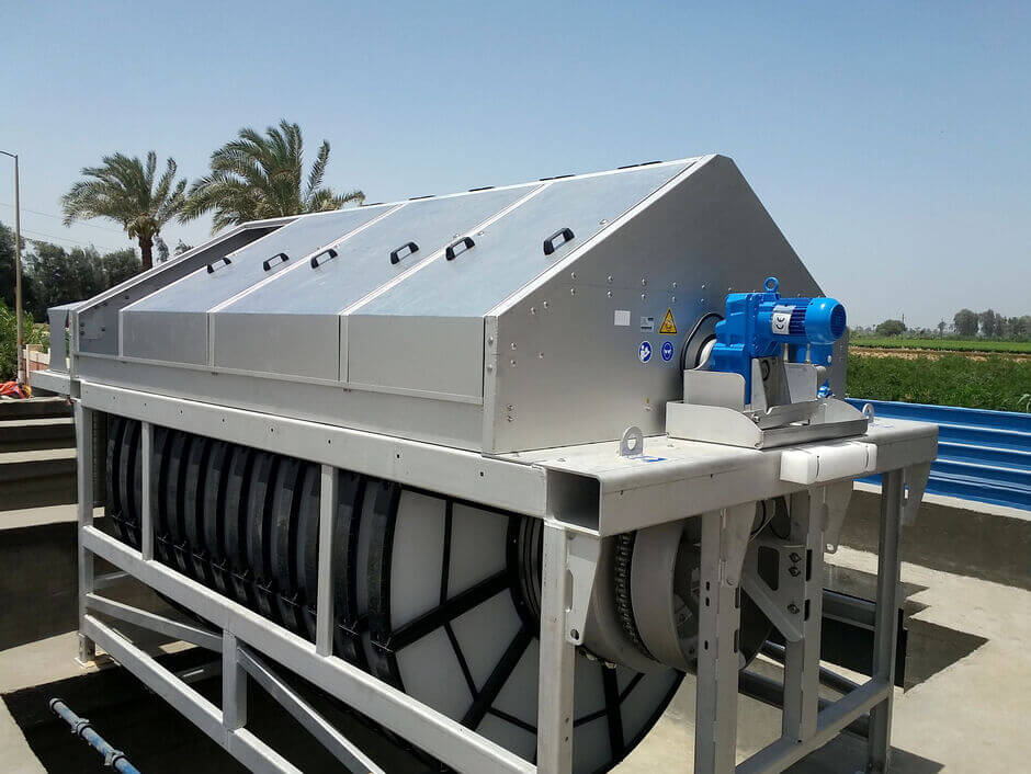 HUBER Disc Filter RoDisc® before installation in the concrete tank