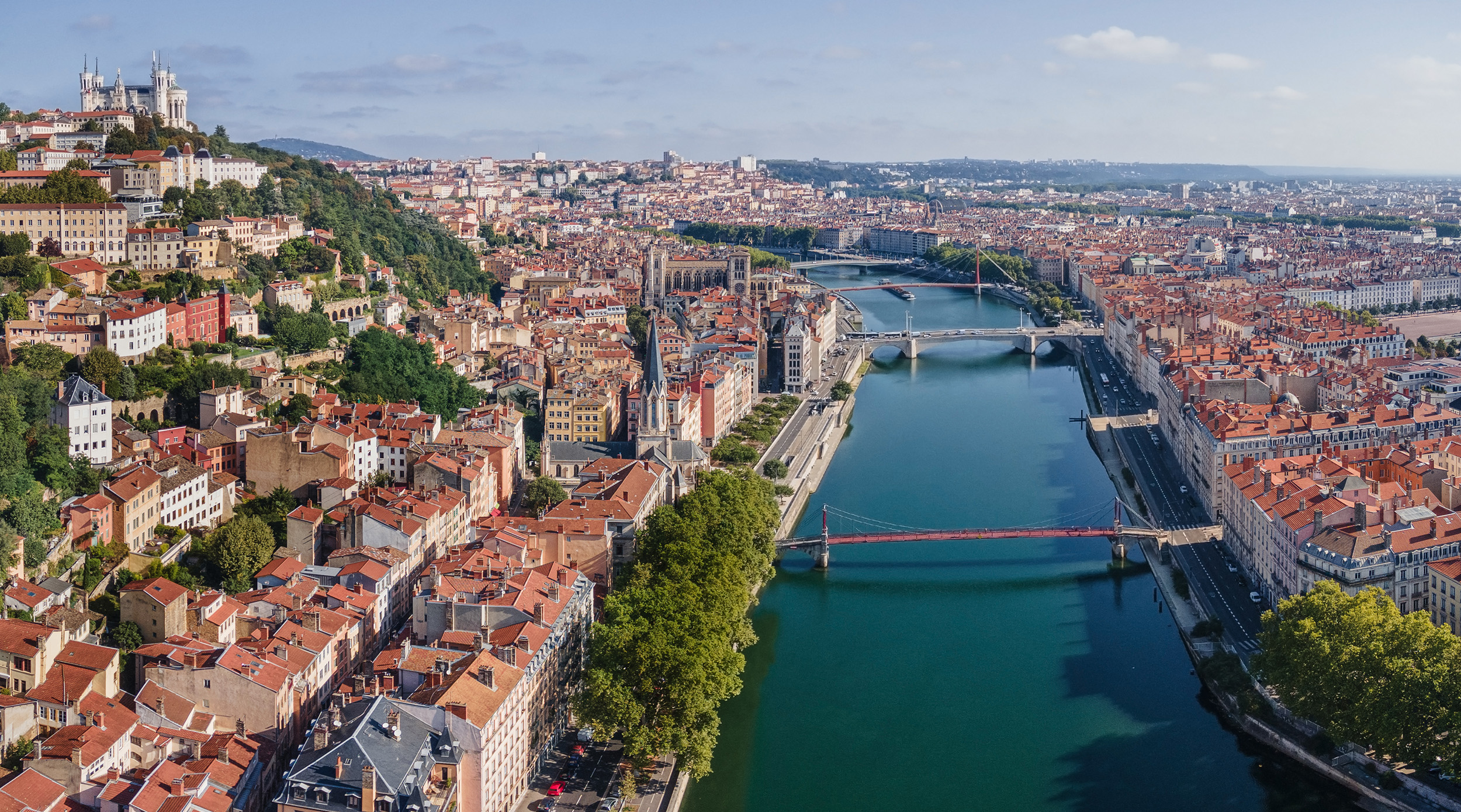 HUBER France received the order for the supply, installation and commissioning of six HUBER Heat Exchangers RoWin 14 for Lyon, France’s third largest city HUBER France received the order for the supply, installation and commissioning of six HUBER Heat Exchangers RoWin 14 for Lyon, France’s third largest city