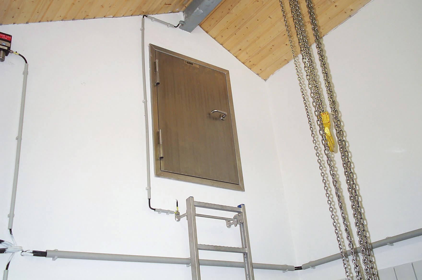 img-casestudy-06-12-rechenraum-03 img-casestudy-06-12-rechenraum-03