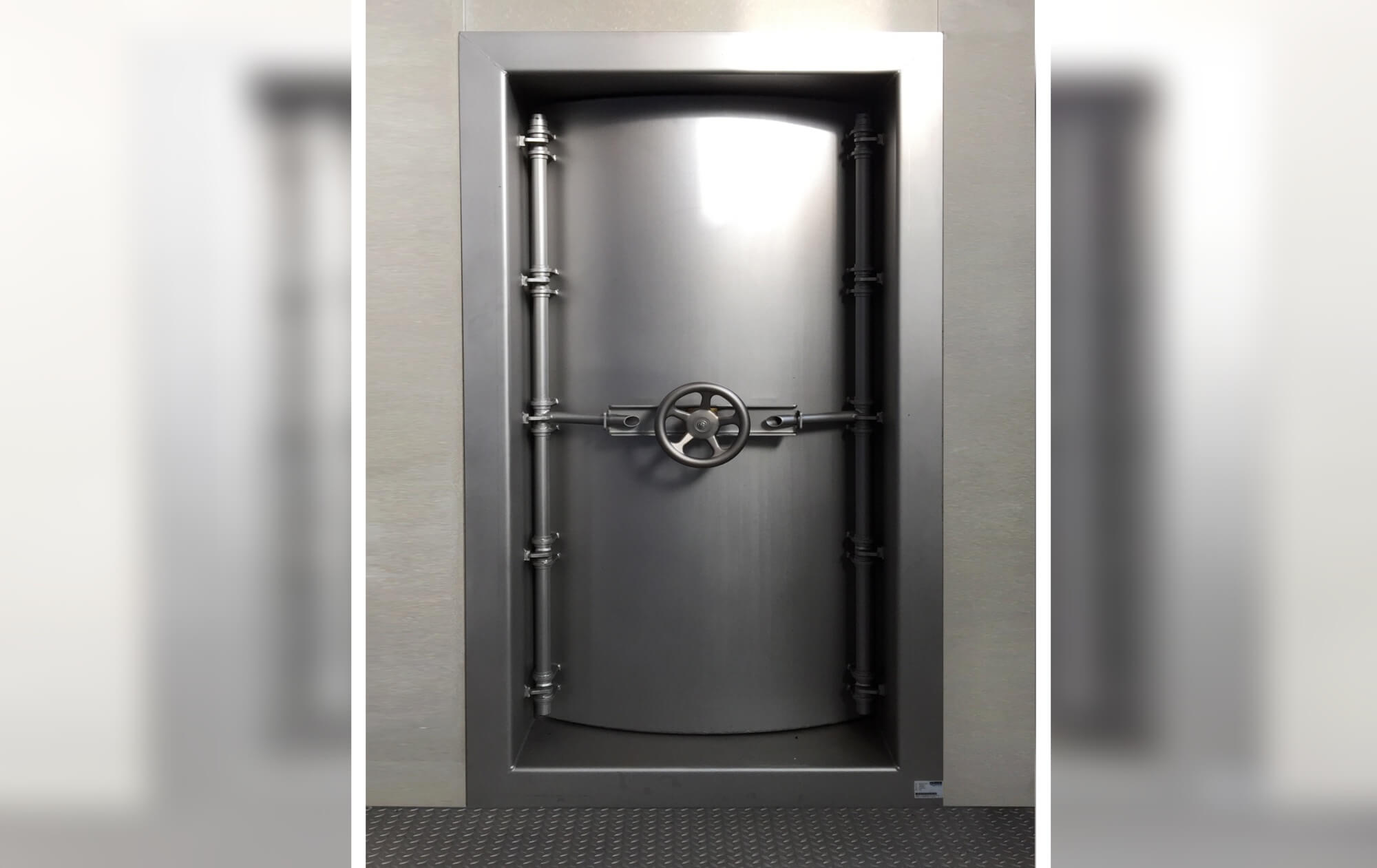 The new HUBER Pressure-tight Door TT7.30 img-casestudy-15-10-neue-drucktuer-tt7-30-01-teaser