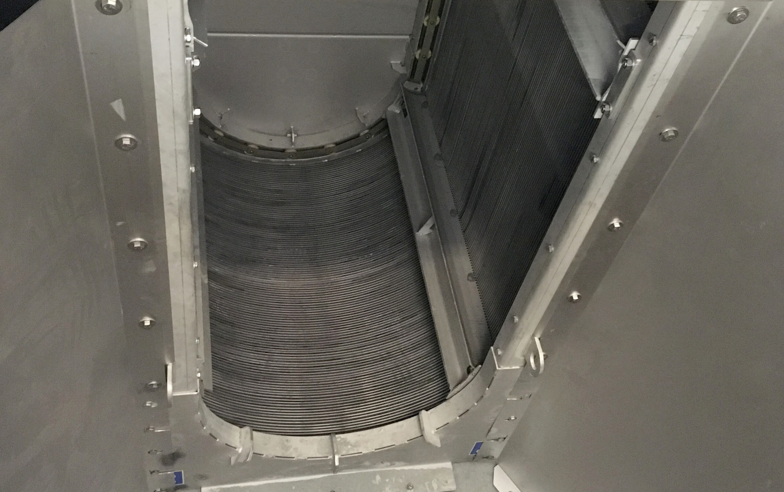 The new HUBER Multi-Rake Bar Screen RakeMax® CF img-casestudy-20-07-rakemax-cf-teaser