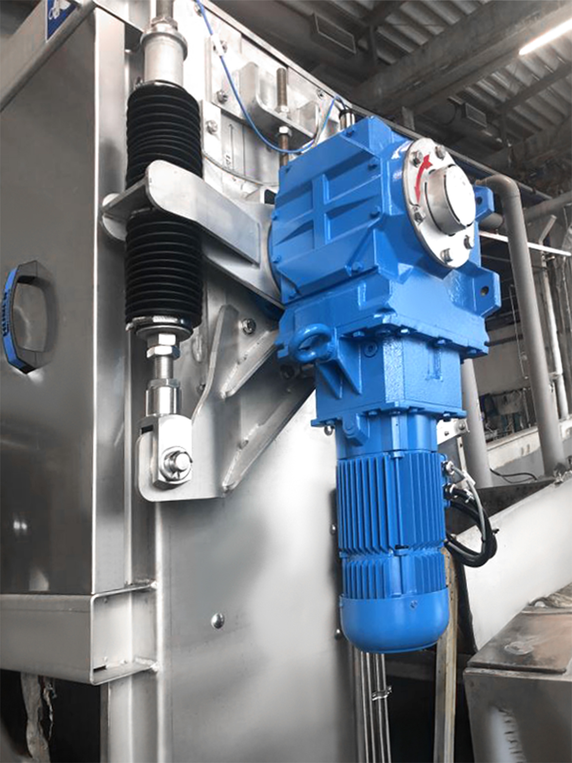 Electromechanical overload protection (torque rocker) Electromechanical overload protection (torque rocker)