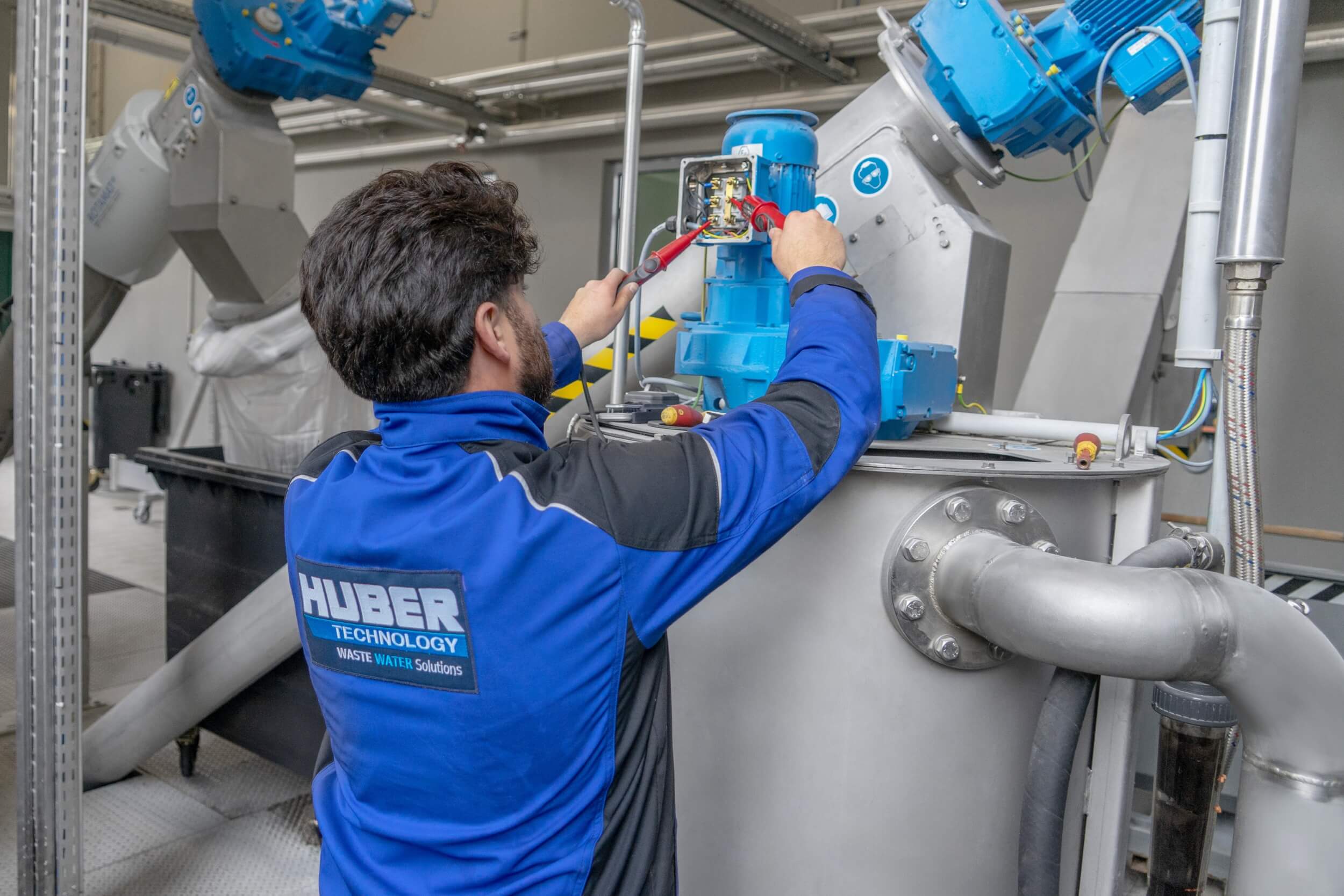 Qualität, die sich auszahlt: Vertrauen Sie auf den Maschinen- und Anlagenservice von HUBER Qualität, die sich auszahlt: Vertrauen Sie auf den Maschinen- und Anlagenservice von HUBER