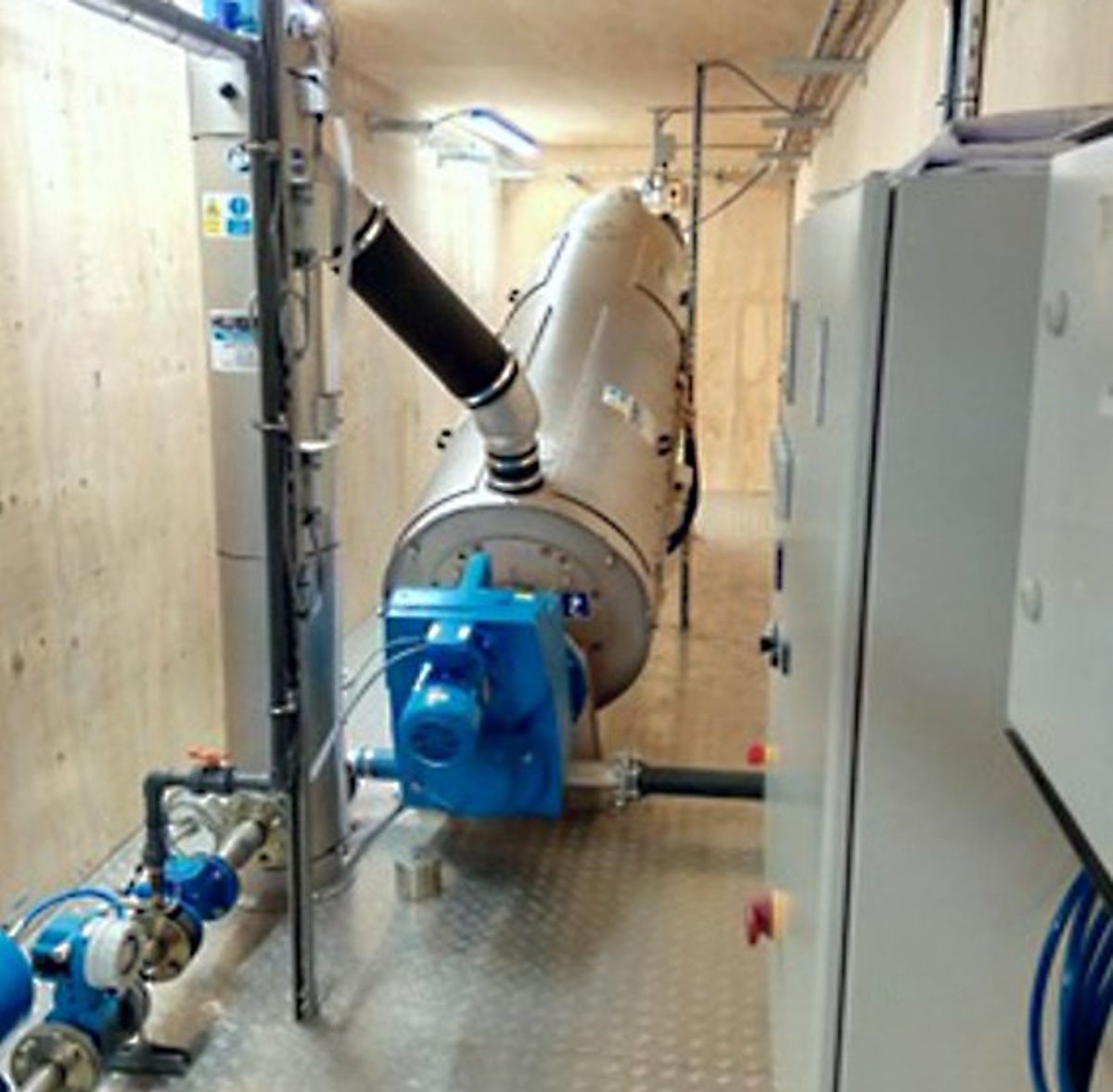 Figure 1 - HUBER Screw Press S-PRESS installed in container Figure 1 - HUBER Screw Press S-PRESS installed in container