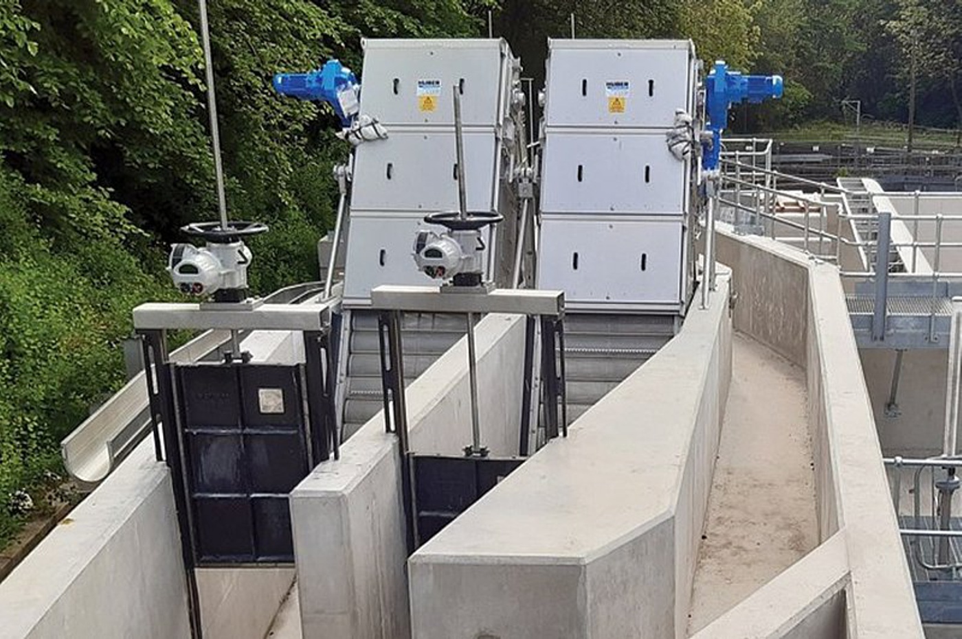 New Inlet Works with HUBER Belt Screen EscaMax® (photo courtesy of MMB) img-casestudy-22-11-uk-buxton-02