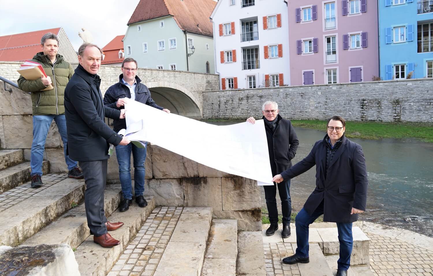 HUBER SE is expanding its corporate headquarters in Berching in 2022, the groundbreaking ceremony is scheduled to take place within the next few month 22-02-standorterweiterung-huber-berching-teaser