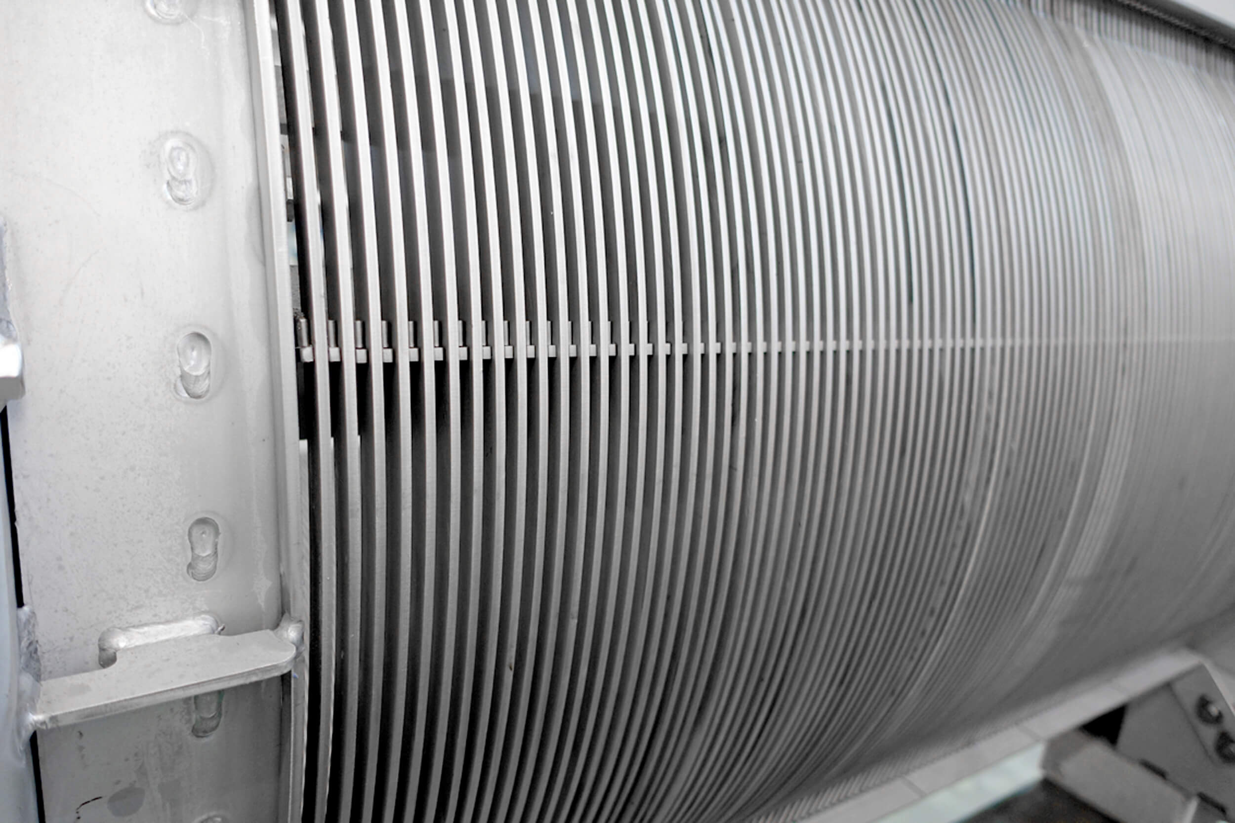 HUBER Multi-Rake Bar Screen RakeMax® CF | HUBER Technology