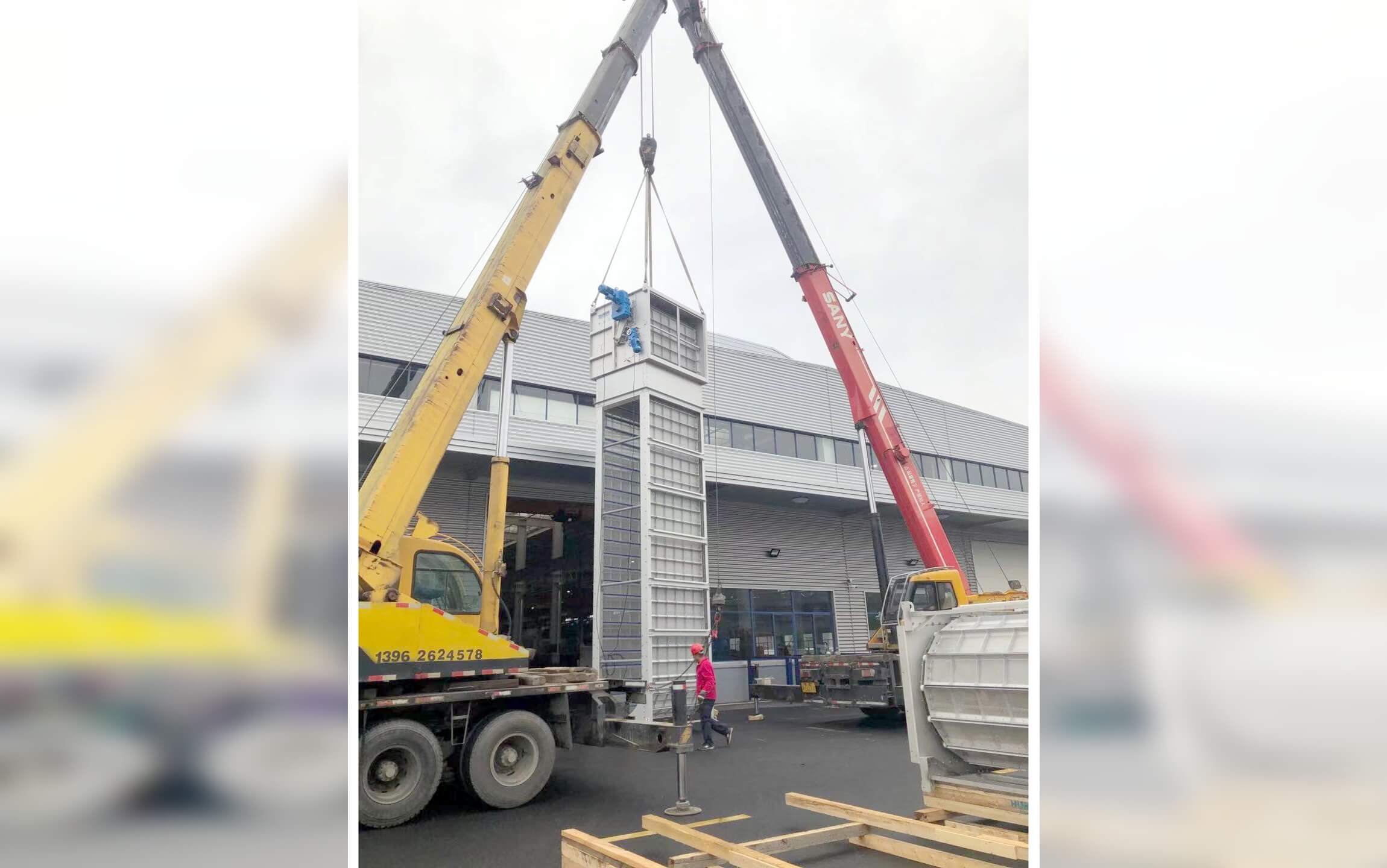 HUBER Belt Screen CenterMax® pp max. also for deep channels
 HUBER Belt Screen CenterMax® pp max. also for deep channels