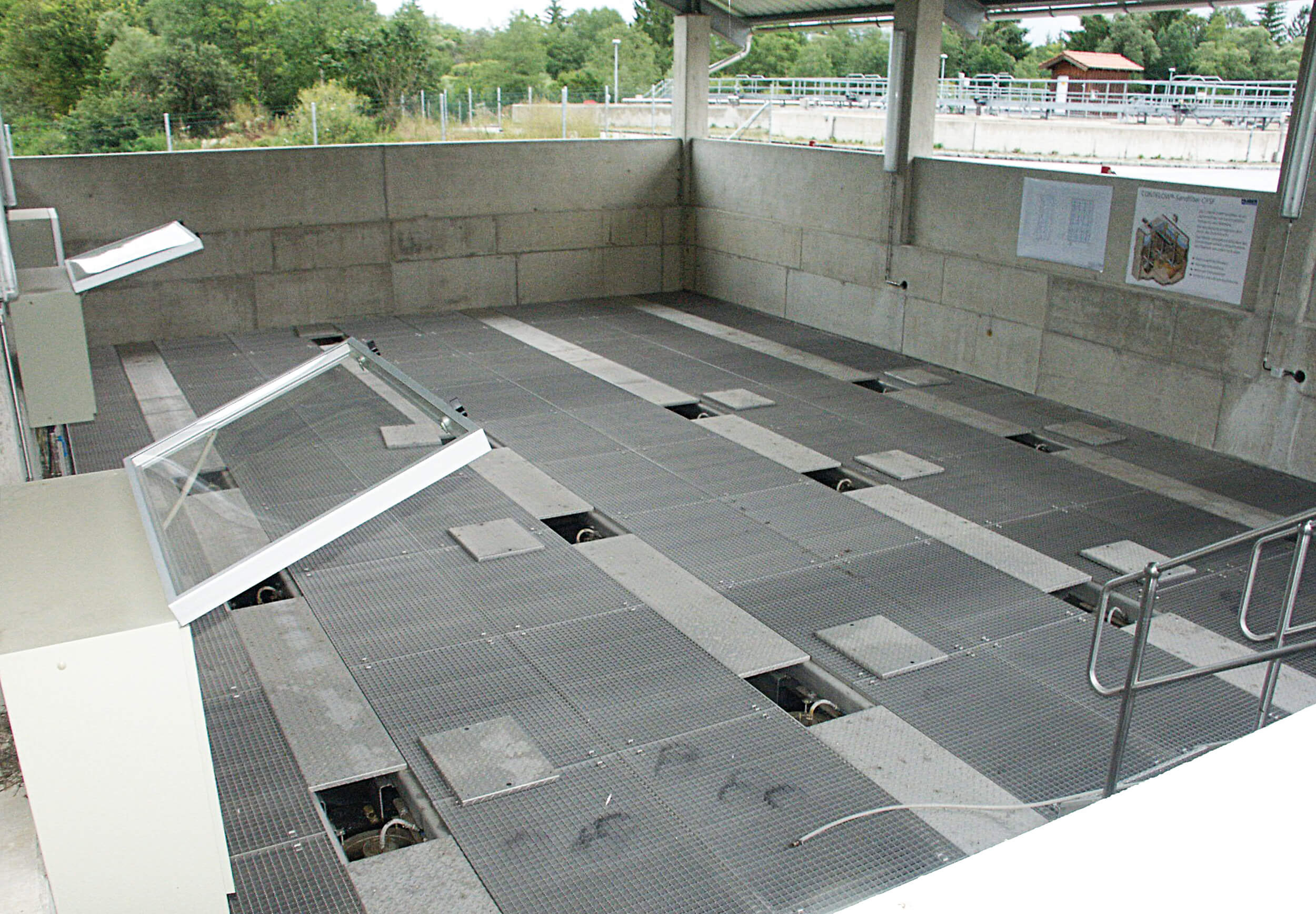 Several HUBER Sandfilter CONTIFLOW® 50 C, concrete basin design Several HUBER Sandfilter CONTIFLOW® 50 C, concrete basin design
