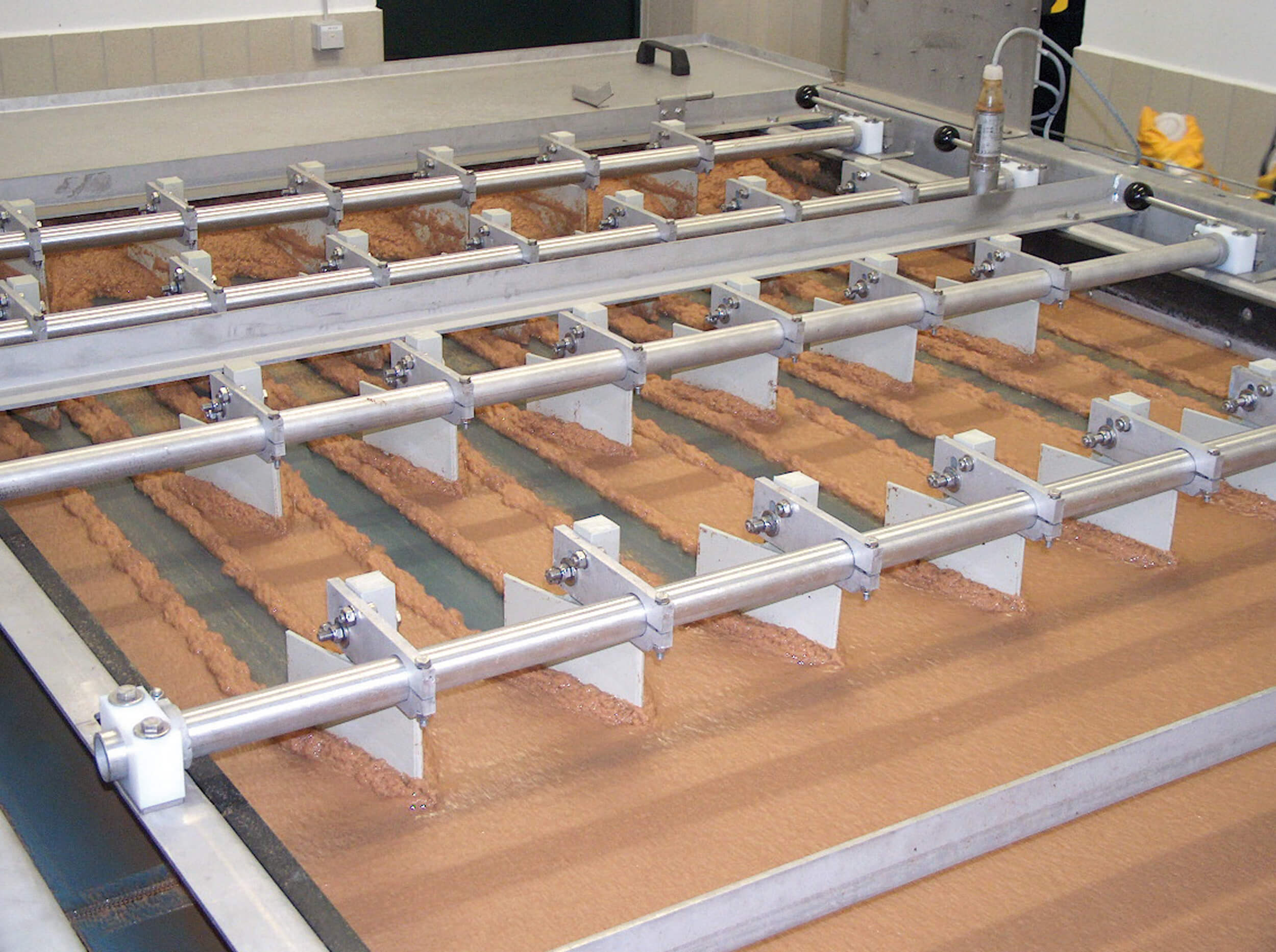 Thickening of dairy sludge Thickening of dairy sludge