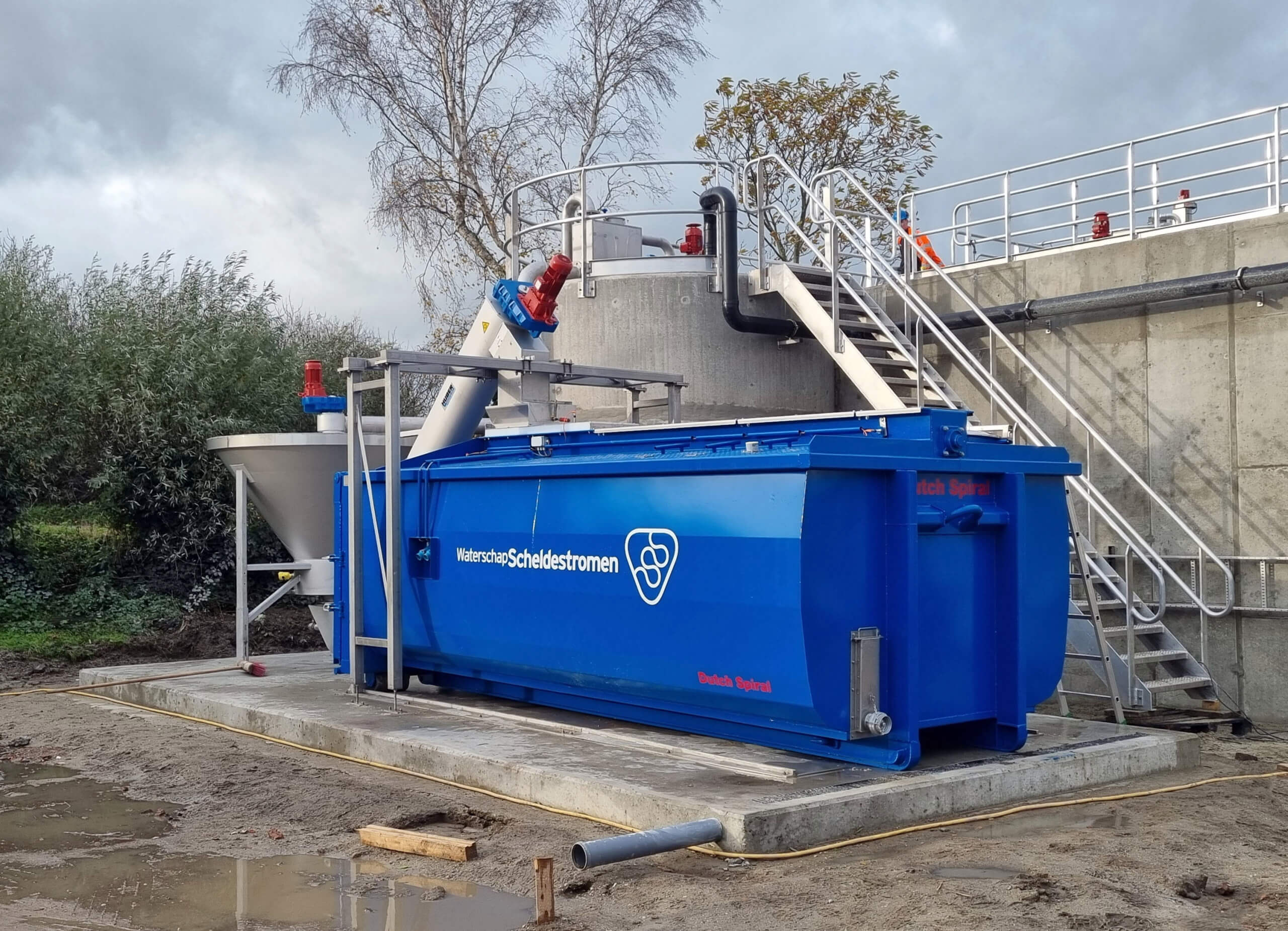 Sicher vor jeder Flutwelle – oberirdisch installierter HUBER Rundsandfang VORMAX Sicher vor jeder Flutwelle – oberirdisch installierter HUBER Rundsandfang VORMAX