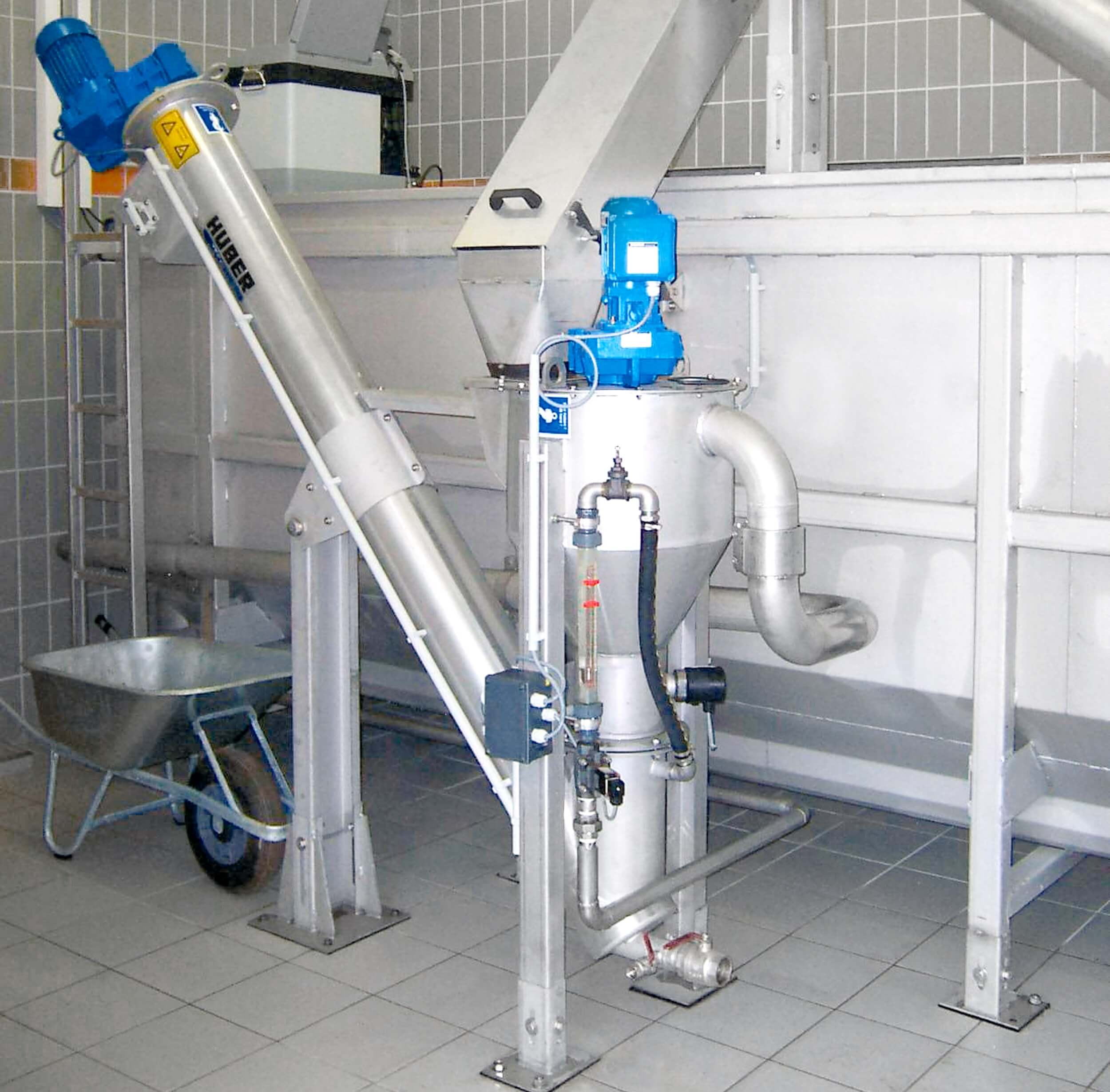 Classifying screw with subsequent HUBER Coanda Grit Washer RoSF4 T Classifying screw with subsequent HUBER Coanda Grit Washer RoSF4 T