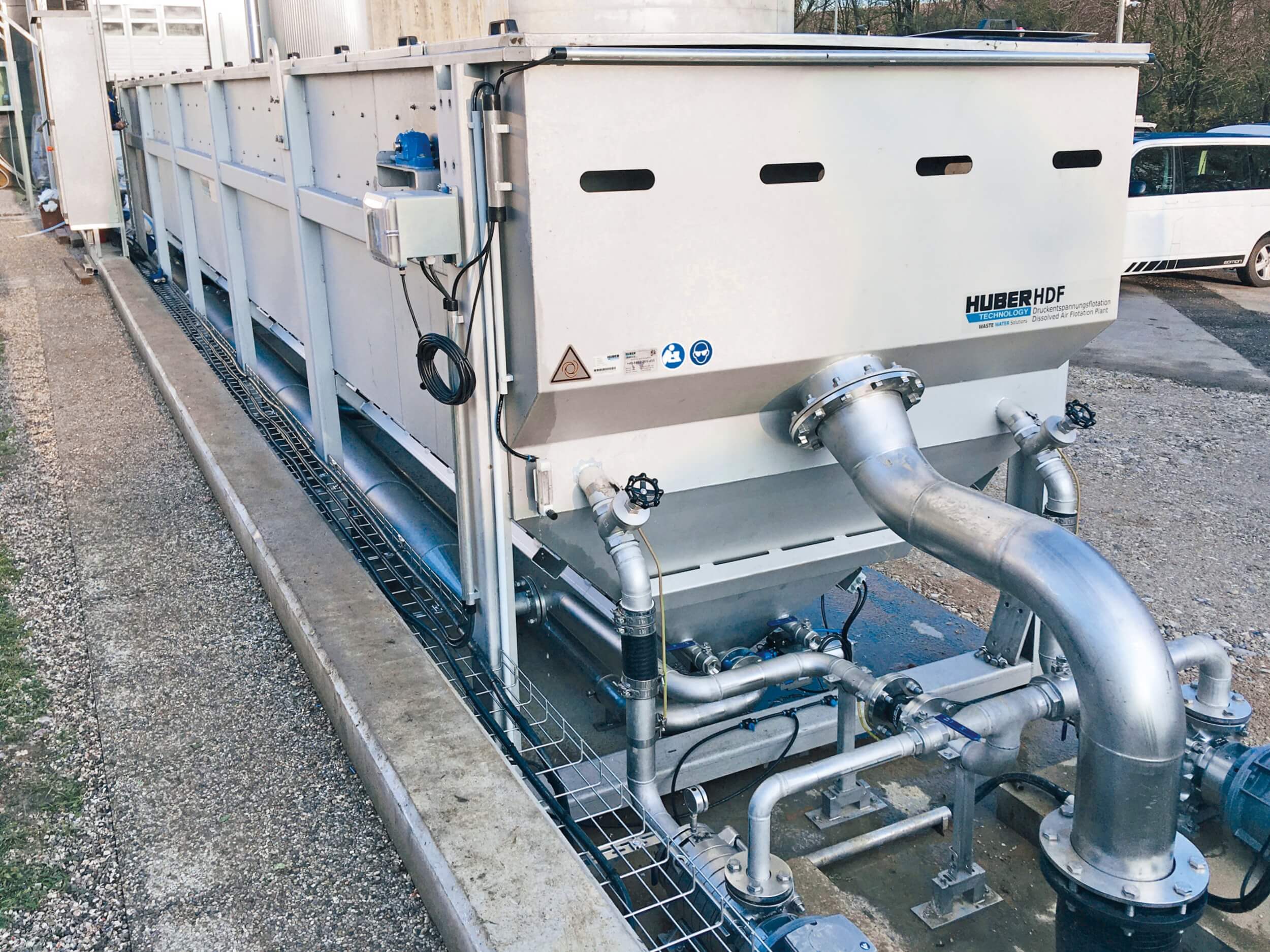HUBER Dissolved Air Flotation HDF S - flat construction with large water surface area