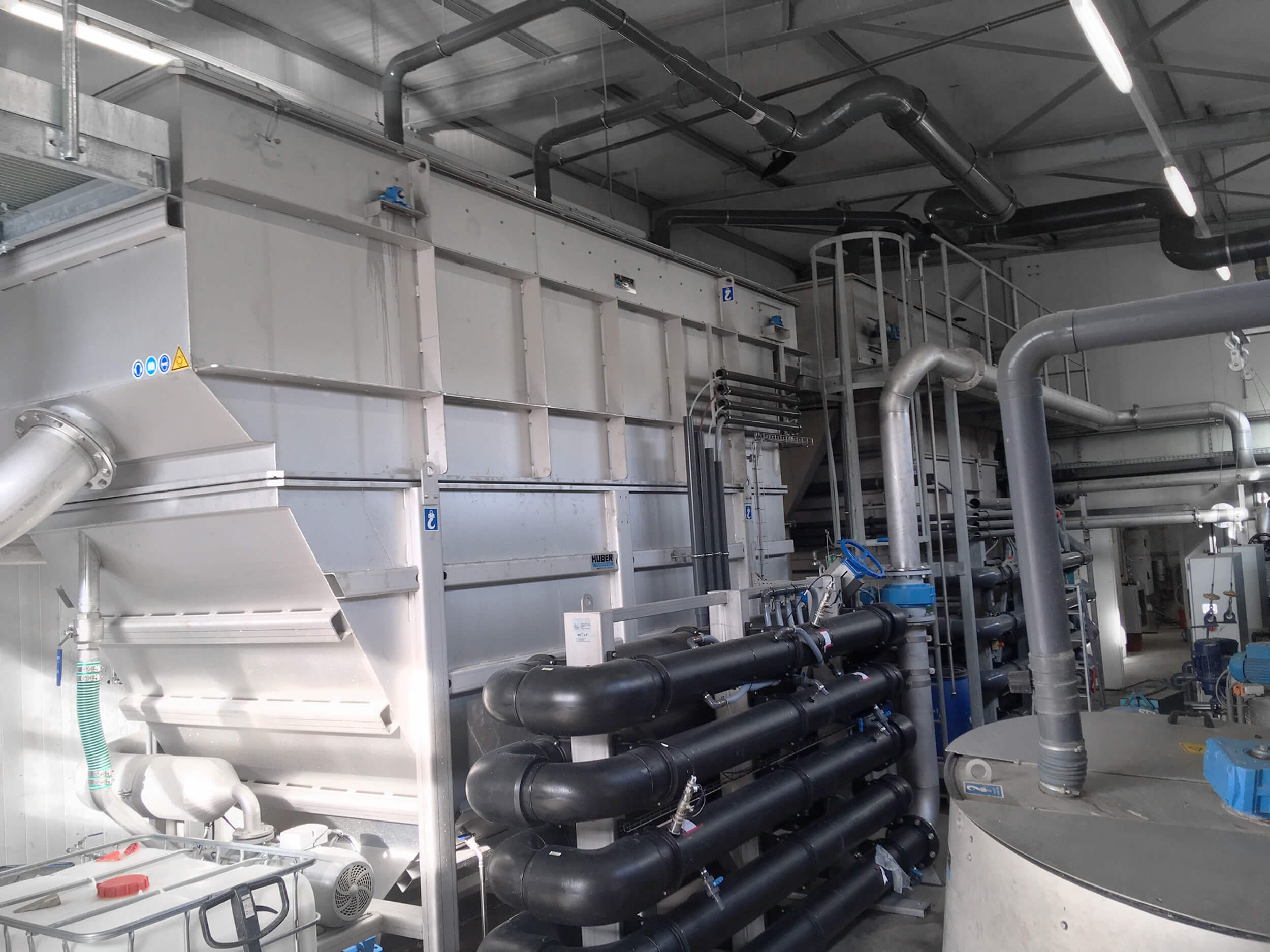 Physico-chemical wastewater treatment with the HUBER Dissolved Air Flotation HDF.