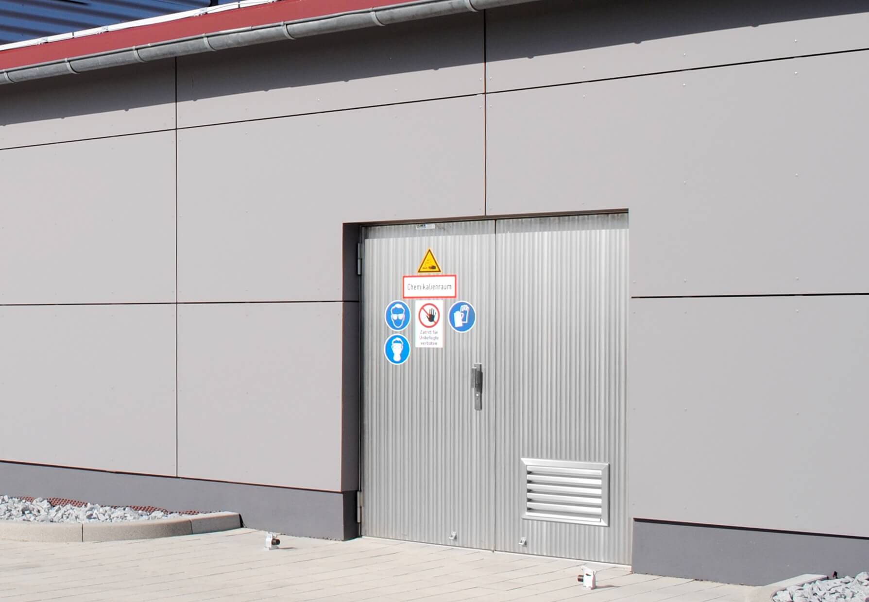 HUBER Chlorine Room Door TT5, double-leaf, with ventilating louvre HUBER Chlorine Room Door TT5, double-leaf, with ventilating louvre