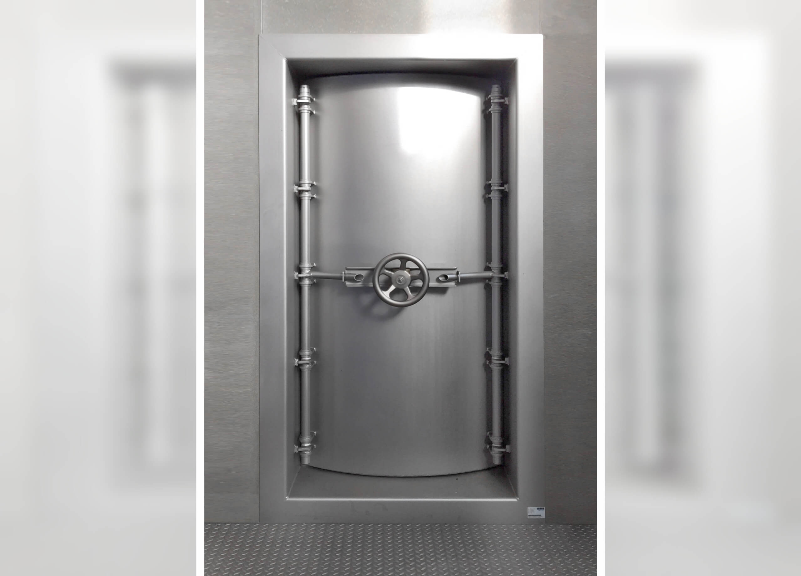 Rectangular Pressure-Tight Door TT7.30 with Central Lock HUBER Rectangular Pressure-Tight Door TT7.30 with Central Lock