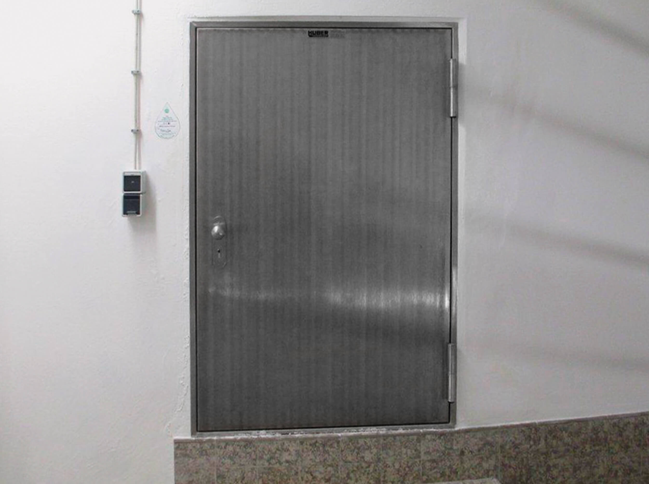 HUBER water chamber door for tank access HUBER water chamber door for tank access