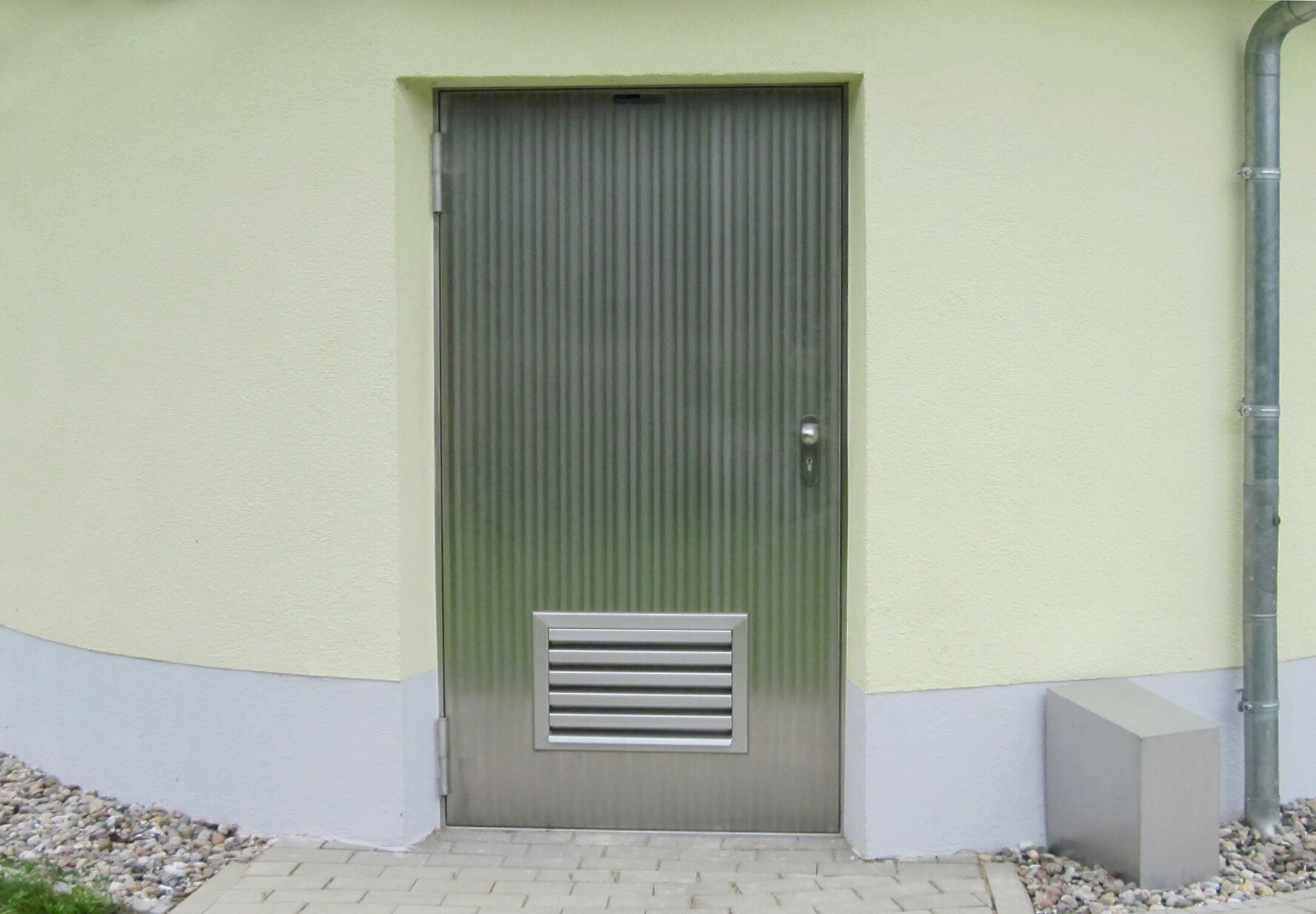 Stainless Steel Doors HUBER Stainless Steel Doors