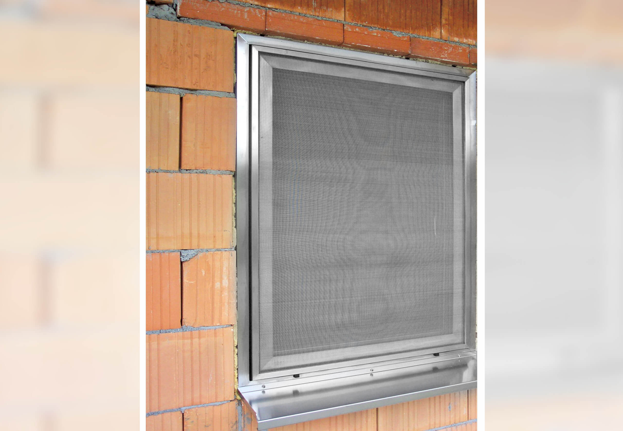 HUBER window with thermo glass and hinged frame F2 HUBER window with thermo glass and hinged frame F2