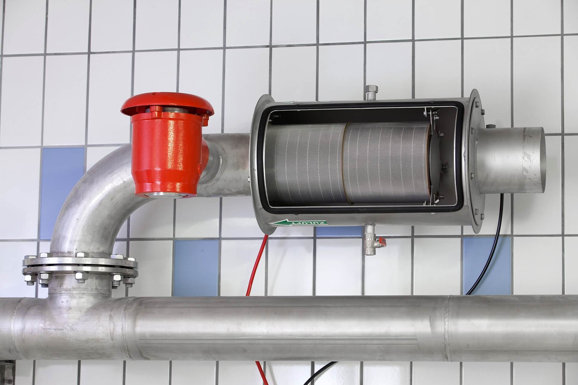 HUBER Air Filtering plants: aeration / deaeration for drinking water storage tanks HUBER Air Filtering plants for drinking water storage tanks