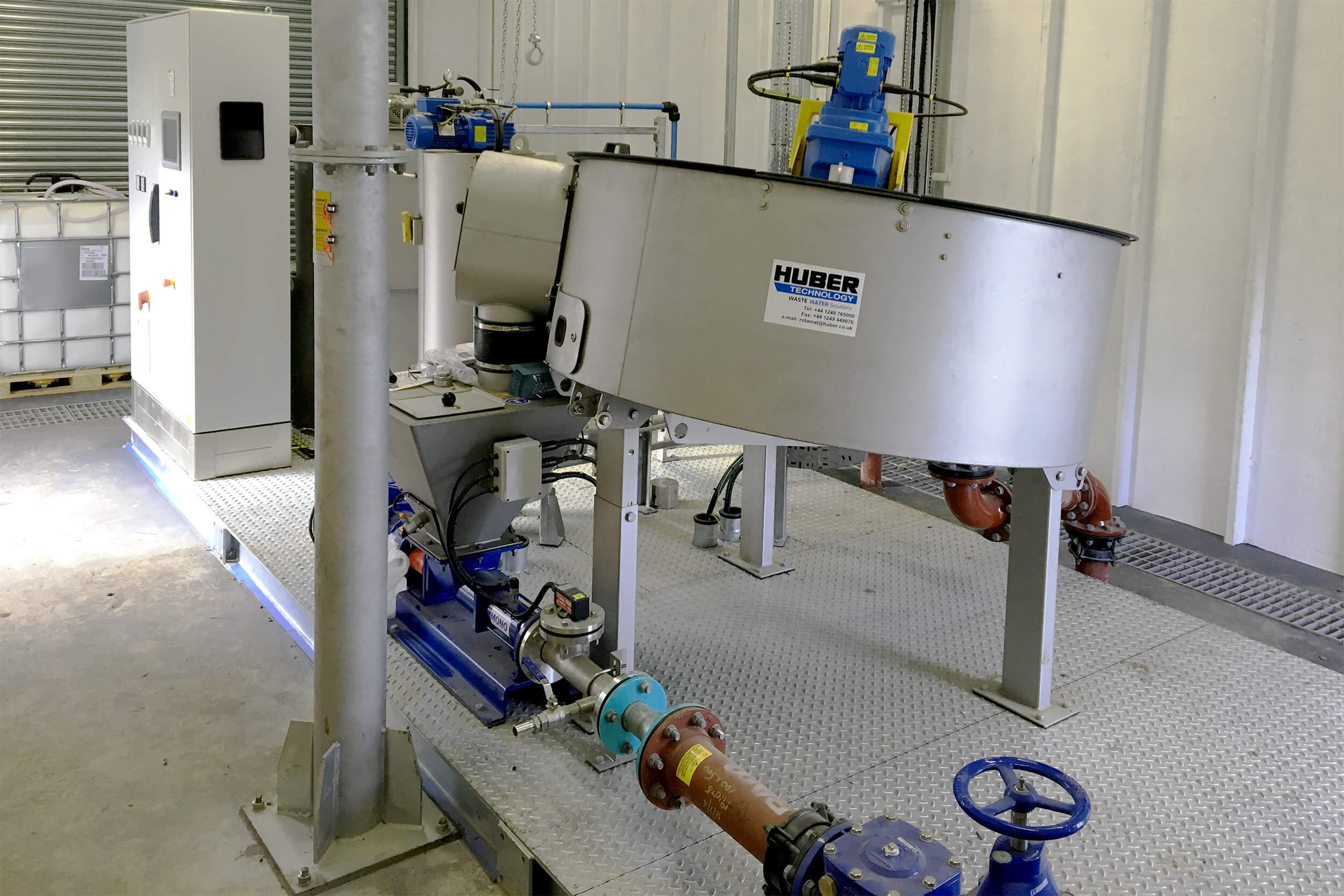 DfMA Sludge thickening solution with HUBER Disc Thickener S-DISC at Cropwell Bishop STW, Nottinghamshire DfMA Sludge thickening solution with HUBER Disc Thickener S-DISC at Cropwell Bishop, Nottinghamshire